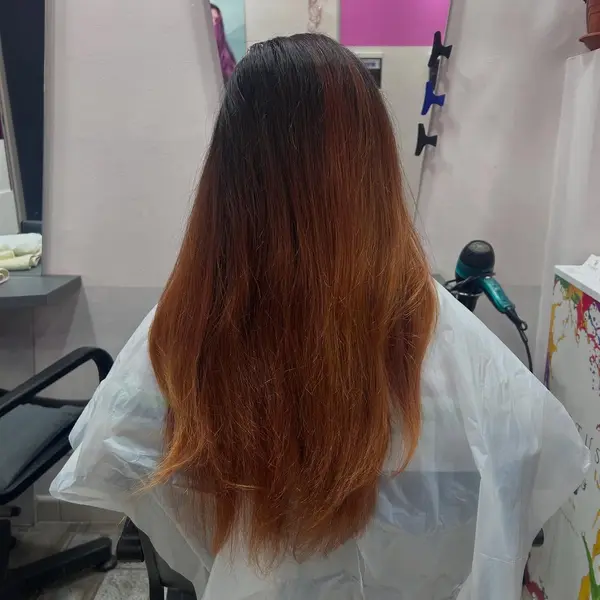 Sfumatura ramata su capelli lunghi